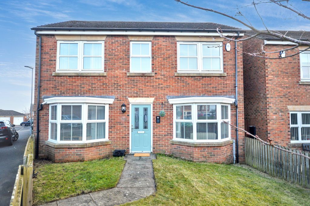 Property photo 1 of 24 Photo 32