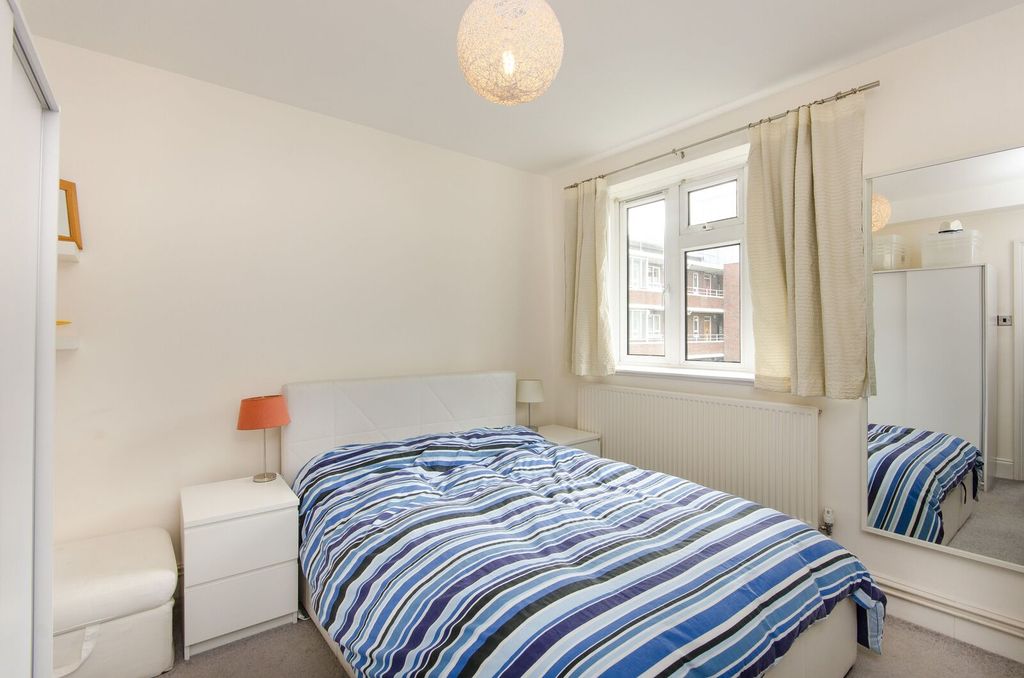 Property photo 3 of 8