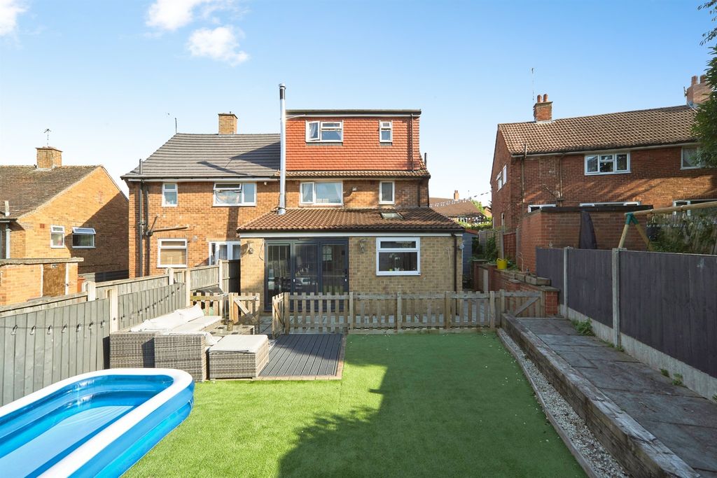 Property photo 2 of 18