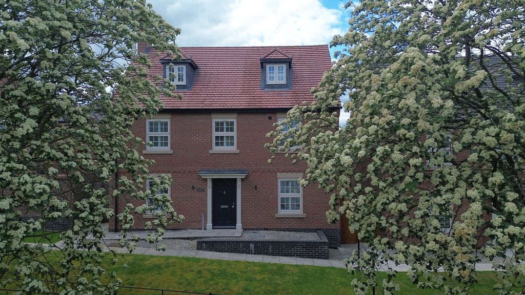 Property photo 1 of 45 1