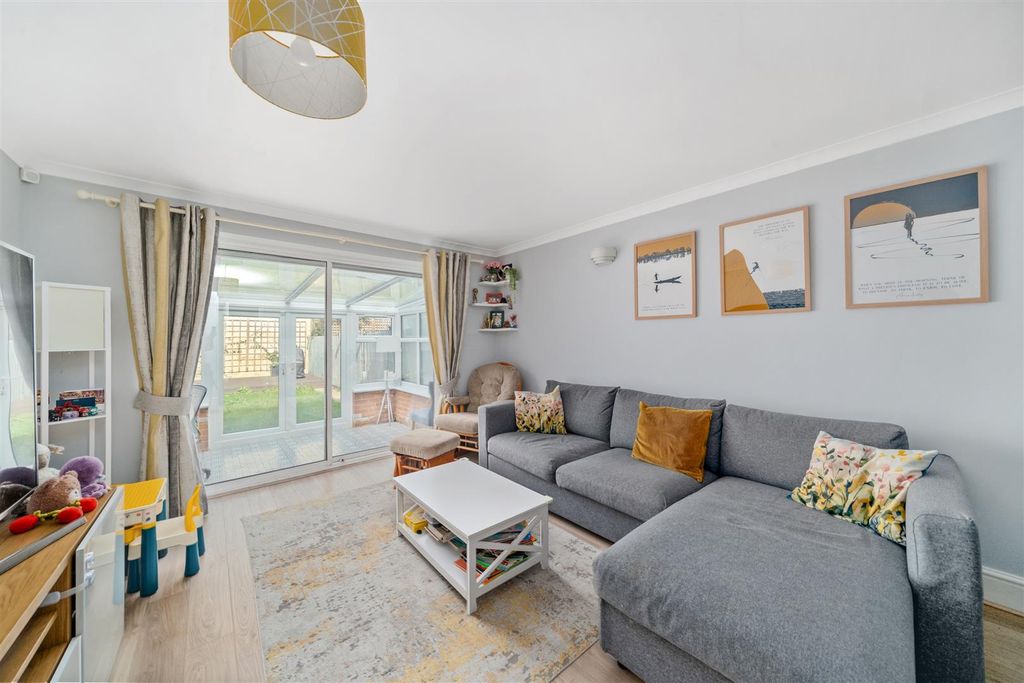 Property photo 2 of 14 Reception