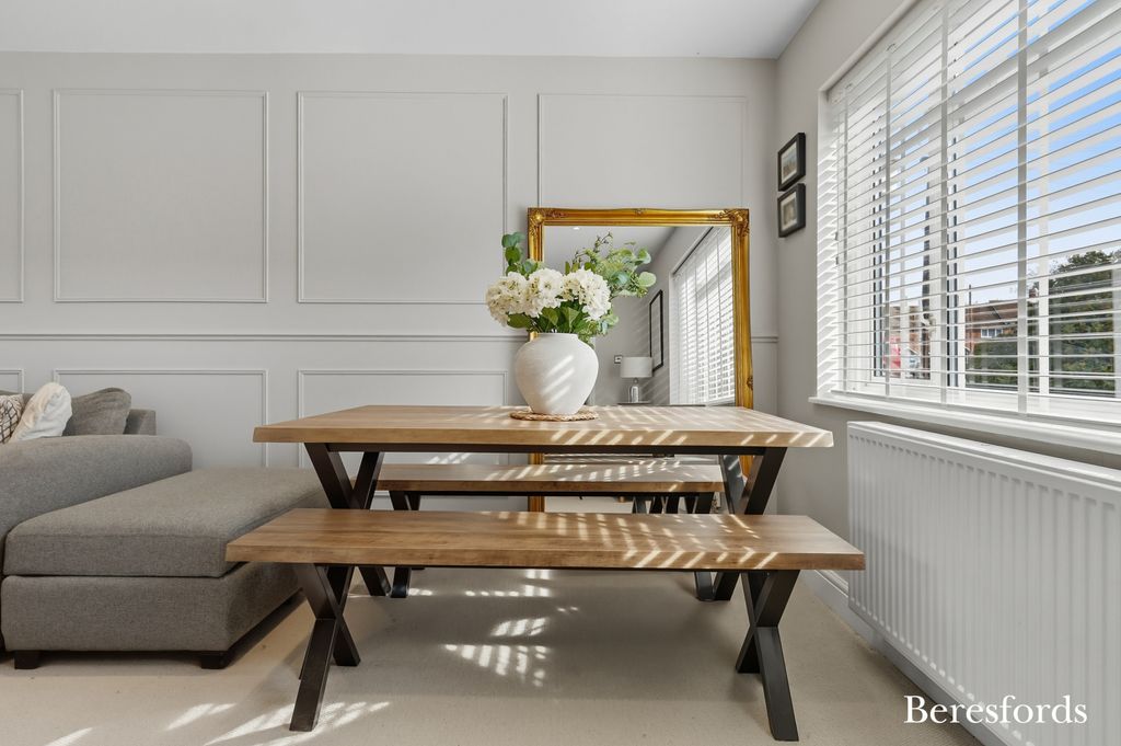 Property photo 3 of 20 Picture No. 12