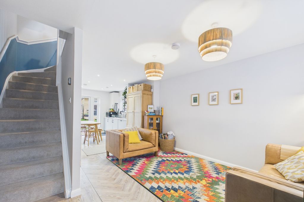 Property photo 2 of 17 Picture No. 03