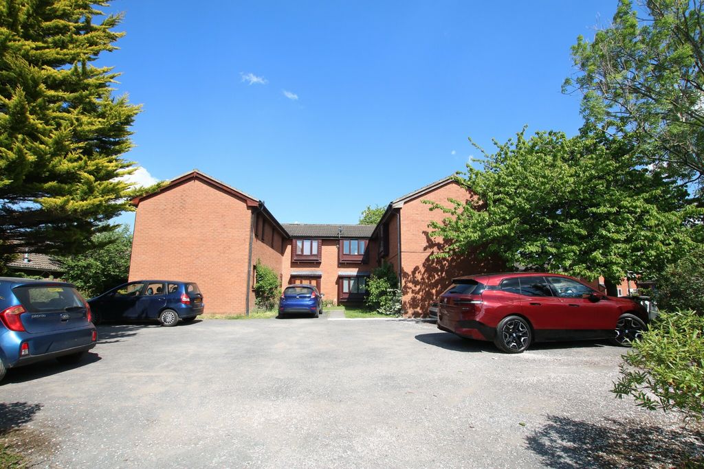 Property photo 3 of 7