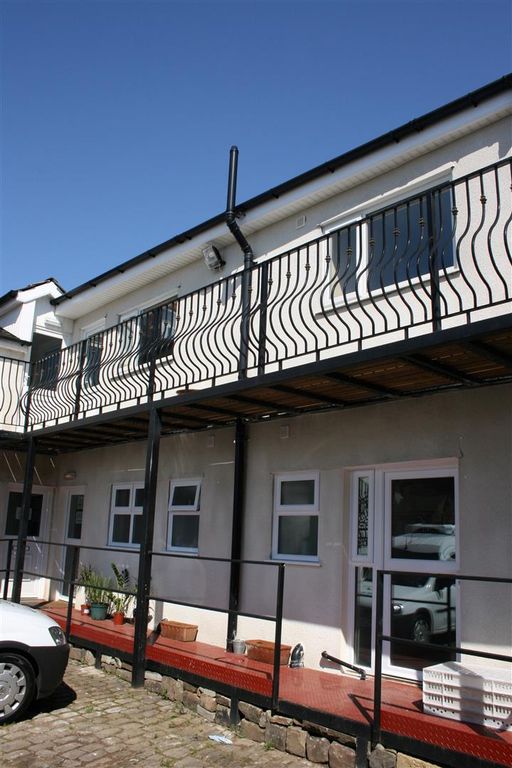 Property photo 3 of 7 Stables Co Op.Jpg