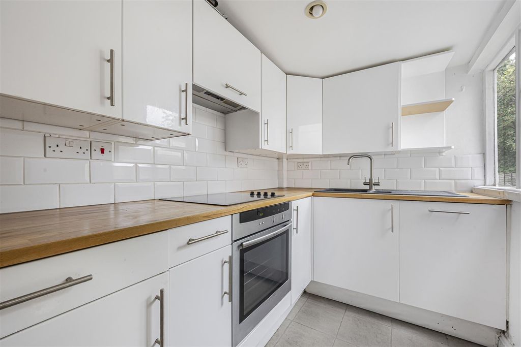 Property photo 2 of 8 22_59140.Jpg