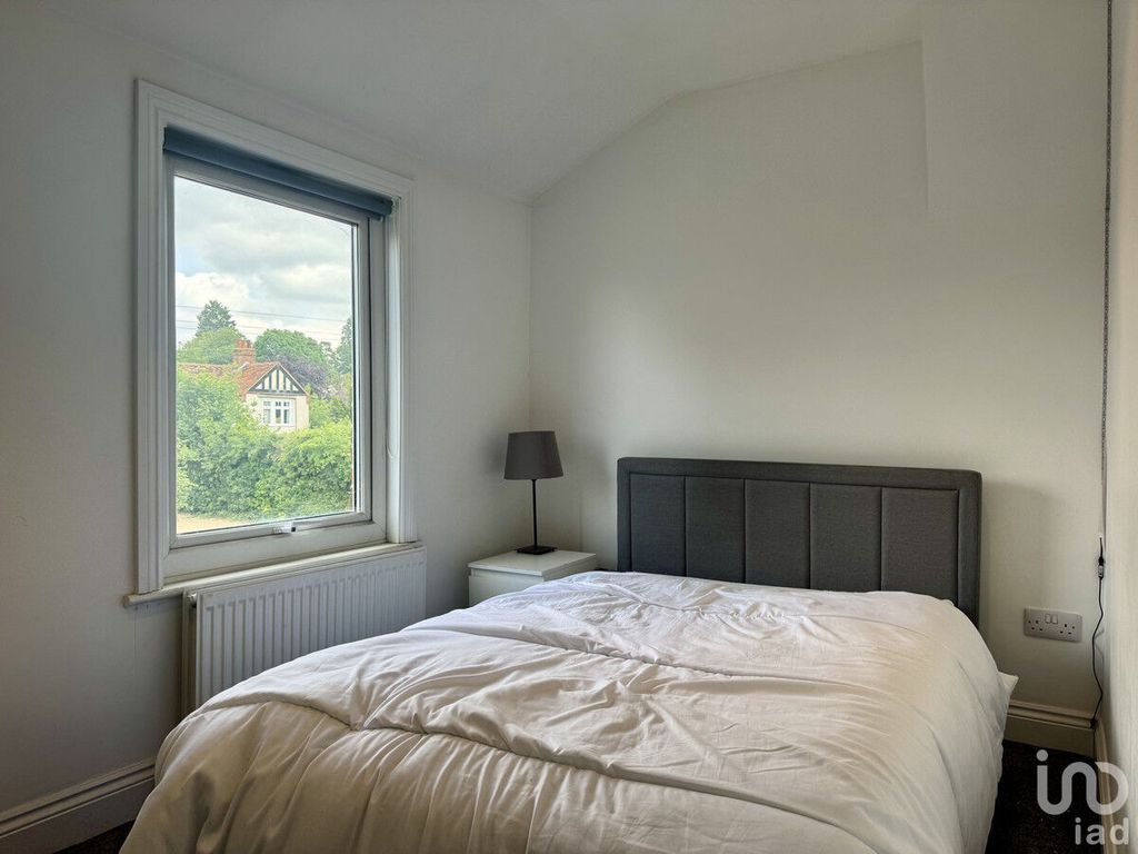 Property photo 2 of 5