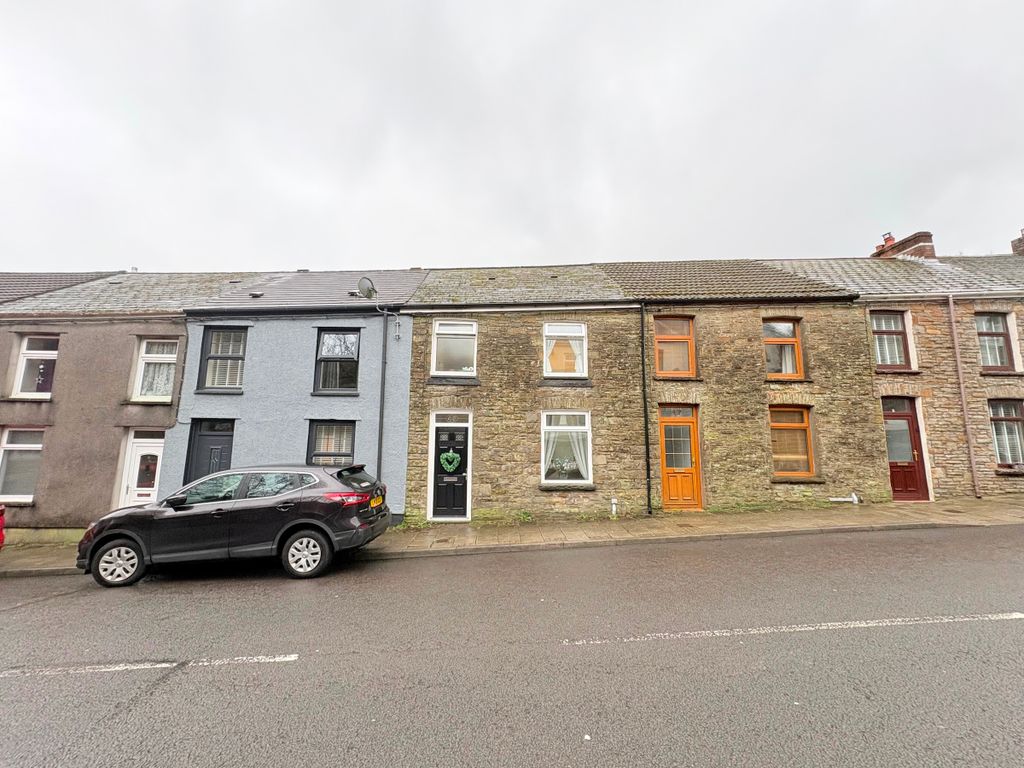 Property photo 1 of 30