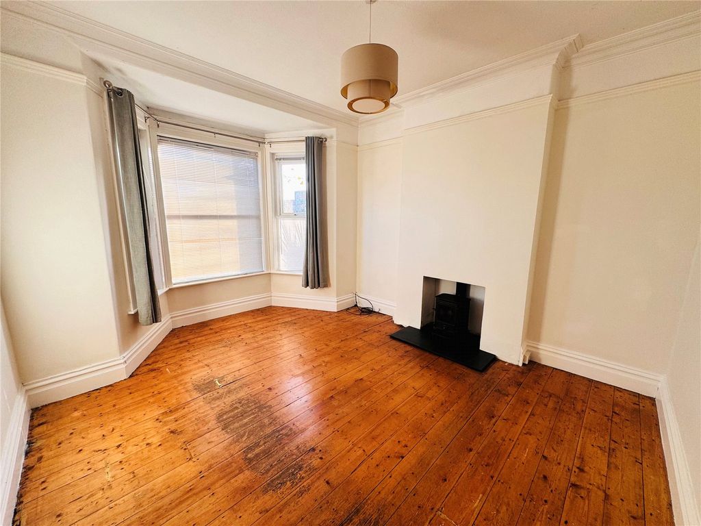 Property photo 3 of 33 Picture No. 38