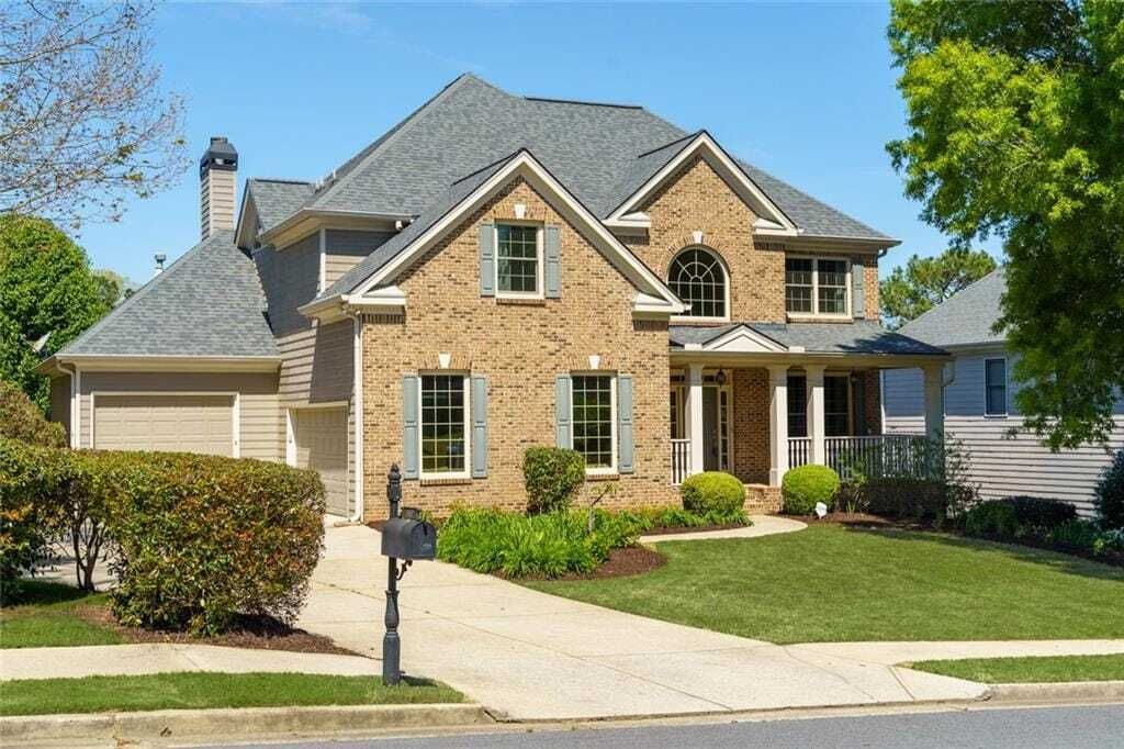 Property photo 1 of 31