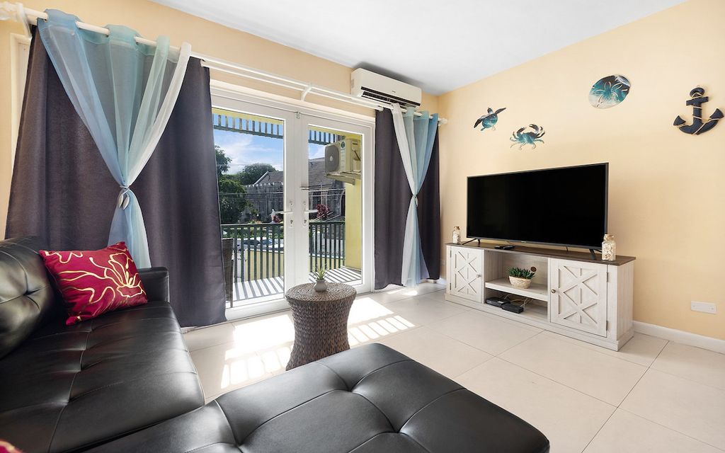 Property photo 3 of 9