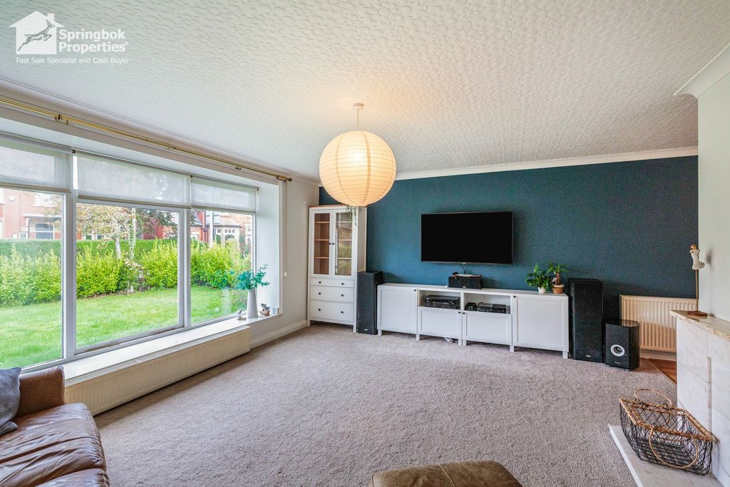 Property photo 2 of 16 Image 1