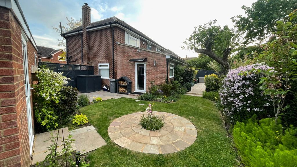 Property photo 1 of 22
