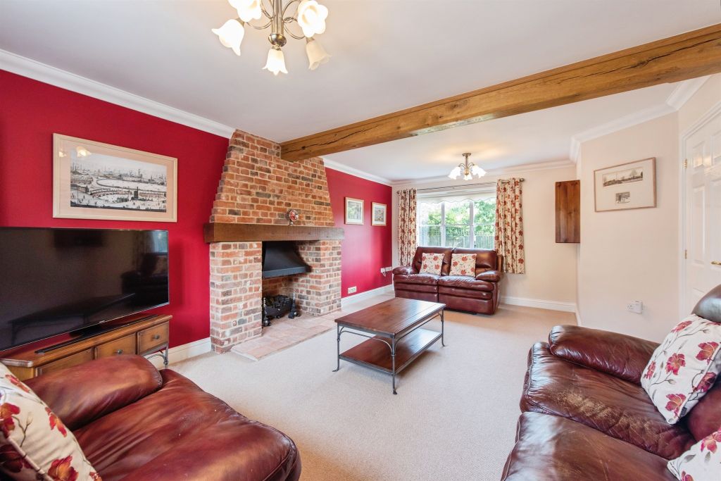 Property photo 3 of 16