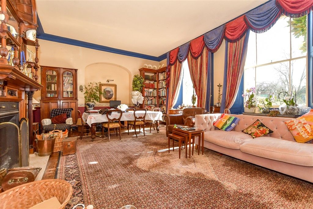 Property photo 3 of 16 Dining Room