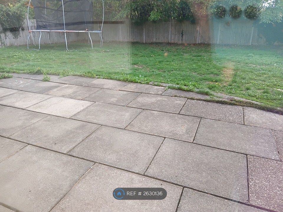 Property photo 2 of 24