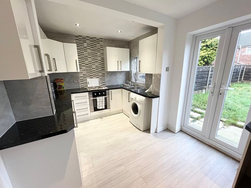 Property photo 2 of 12 Photo 2