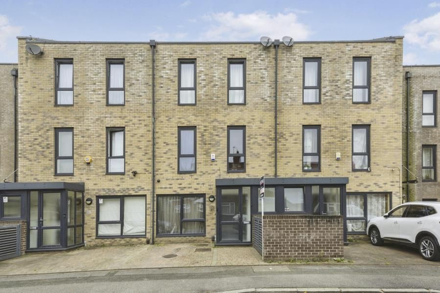 Property photo 1 of 15