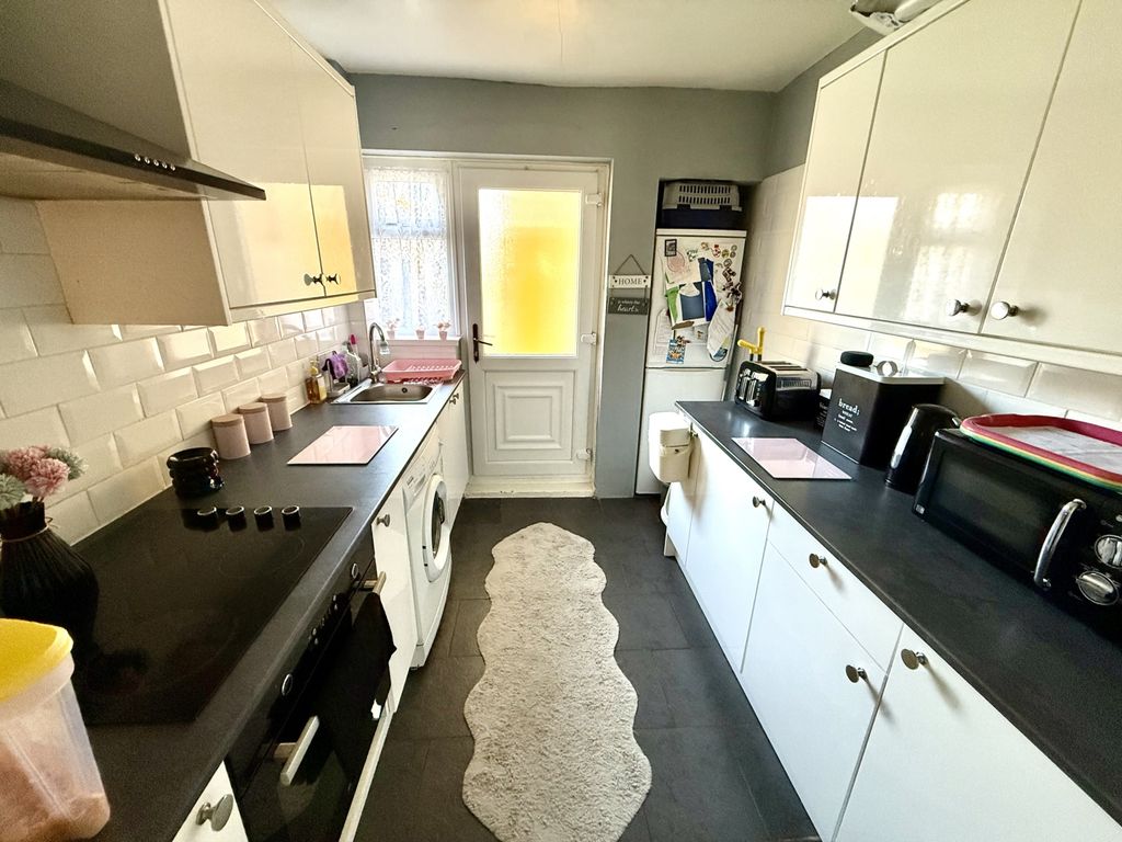 Property photo 3 of 6 Img_7875