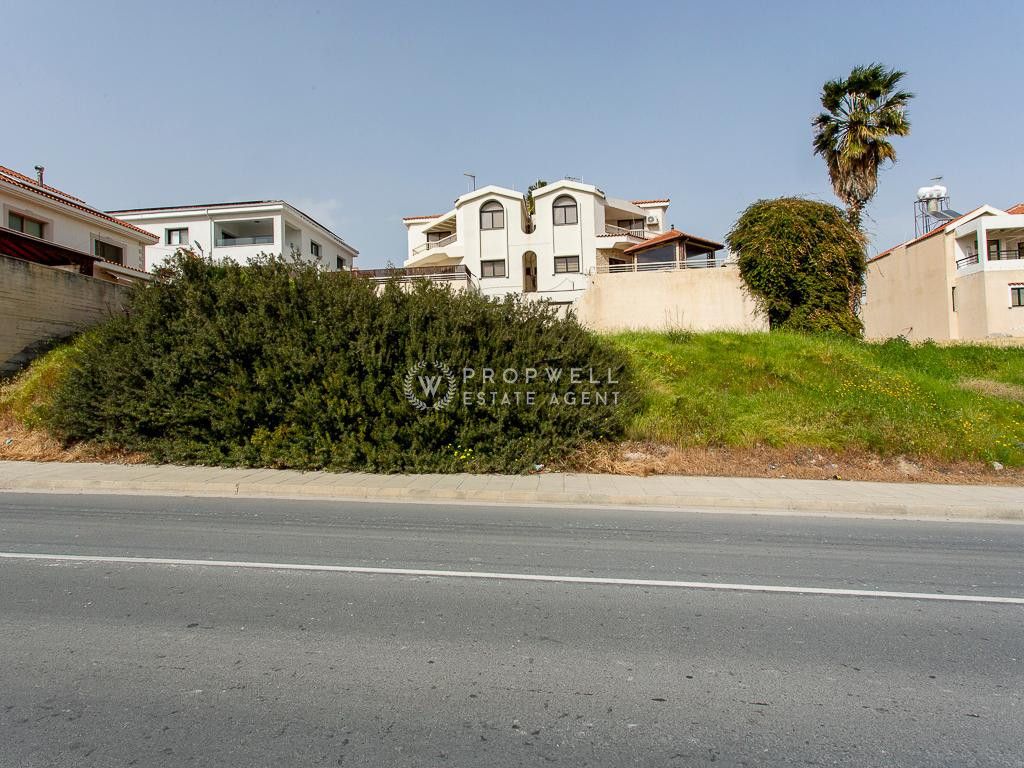 Property photo 2 of 2