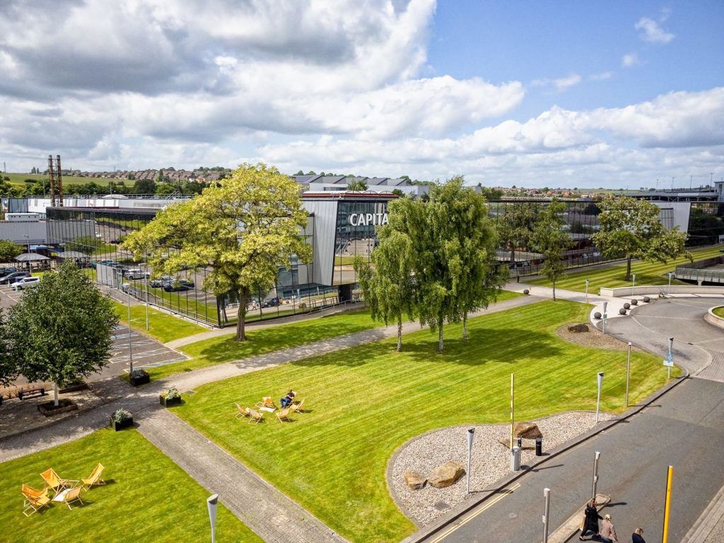 Property photo 3 of 9 Photo 2