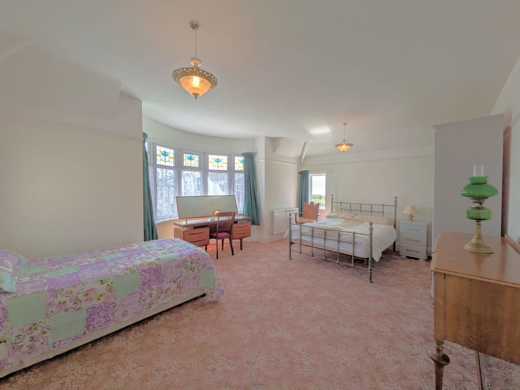 Additional image 13 of 3 bed detached house for saleHerkomer Crescent, West Shore LL30