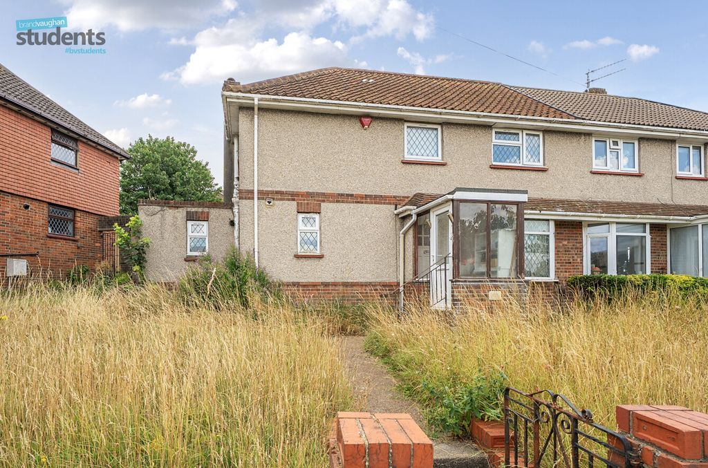 Property photo 1 of 12 5064Dd2F-7d04-4Af...