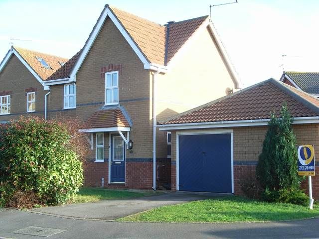 Property photo 1 of 9 Exterior