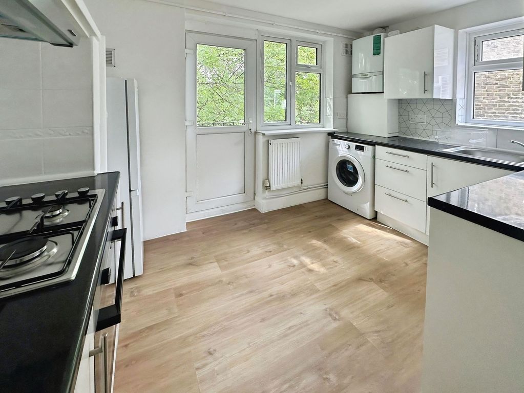 Property photo 2 of 6