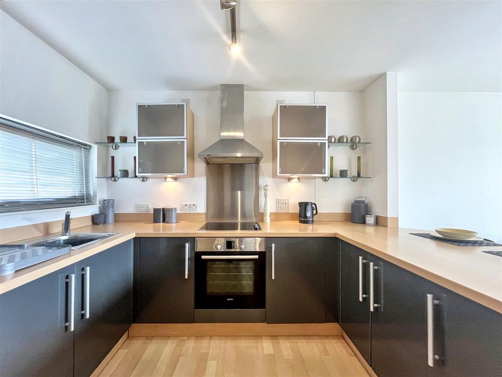 Property photo 2 of 12 Img_1453 (1).Jpg