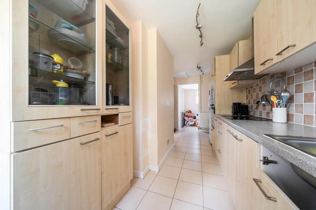 Property photo 2 of 15 Kitchen