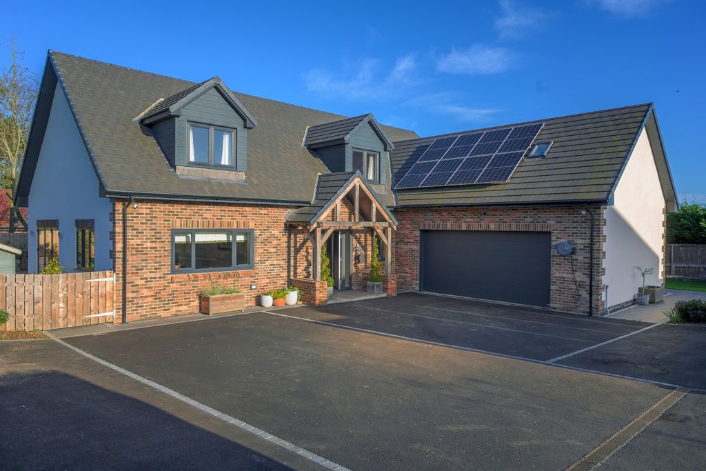 Property photo 1 of 45 Photo 1