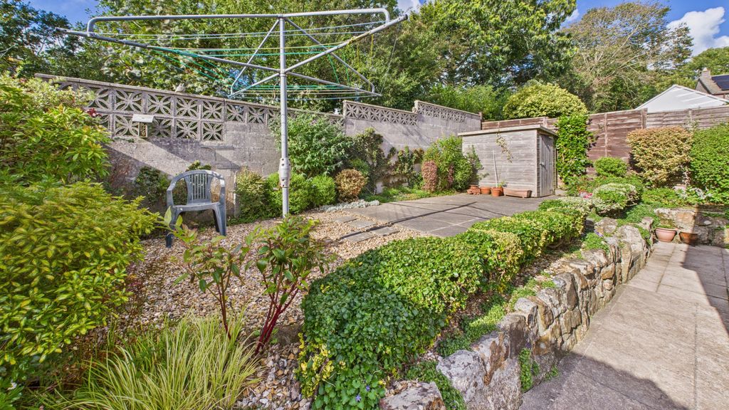 Property photo 2 of 10 Gallery