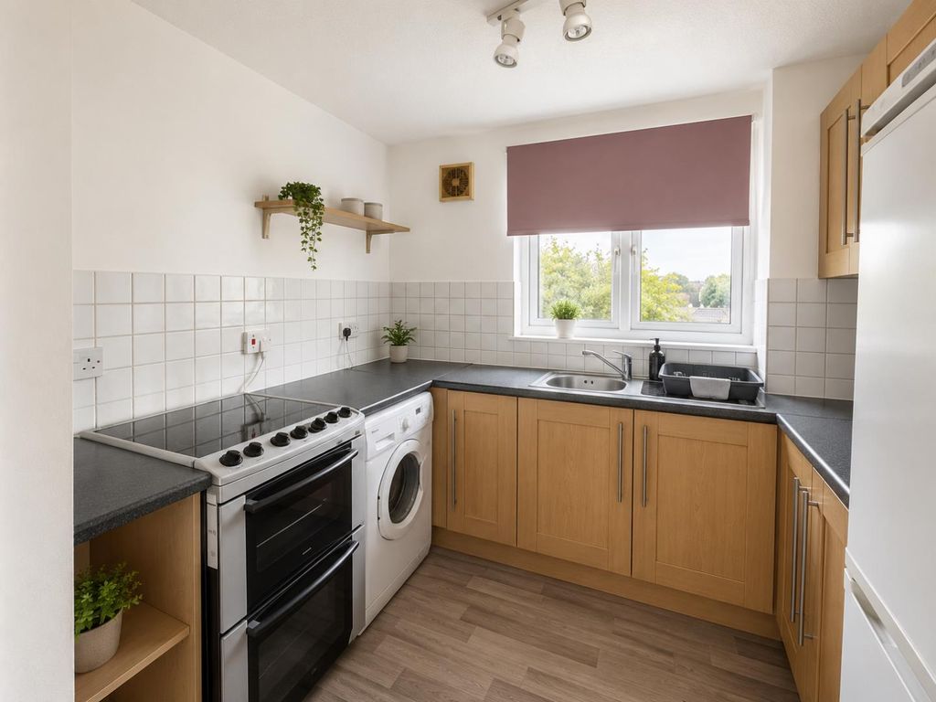Property photo 2 of 6 Kitchen.Png