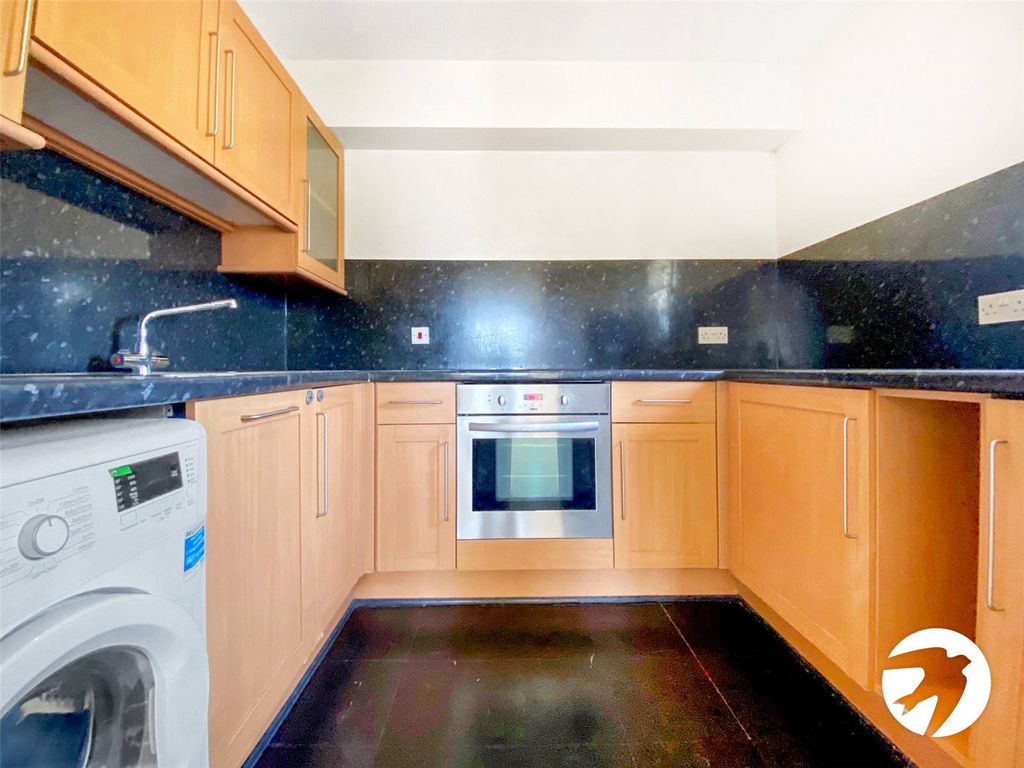 Property photo 3 of 6 Picture No. 05