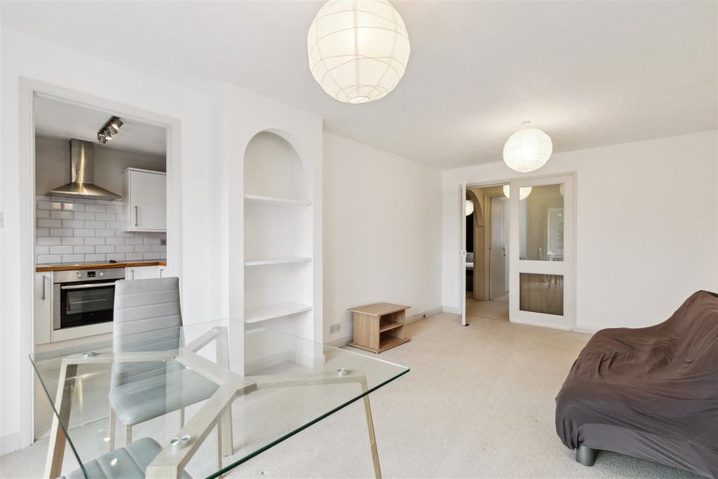 Property photo 2 of 11 3.Jpg