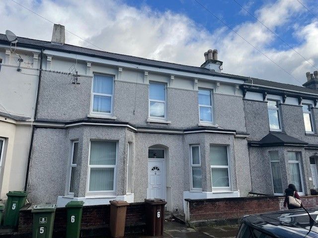 Property photo 1 of 5 Front