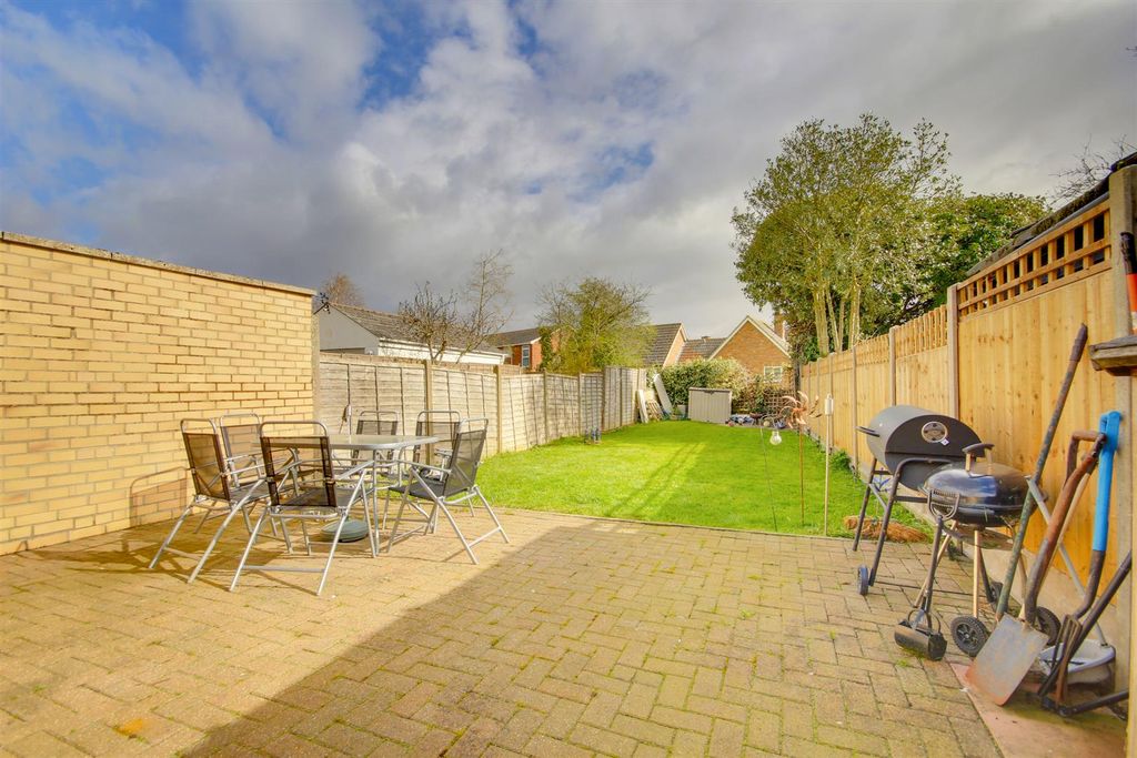 Property photo 2 of 8 Img_4251-Img_4253.Jpg