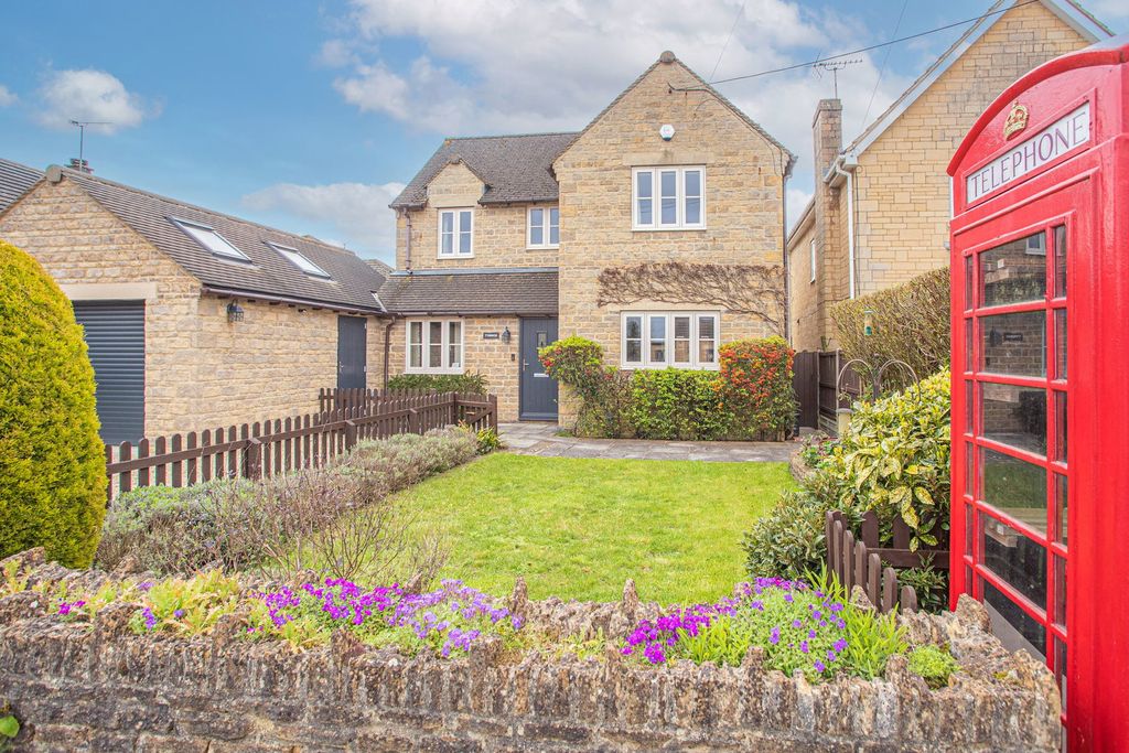 Property photo 1 of 17