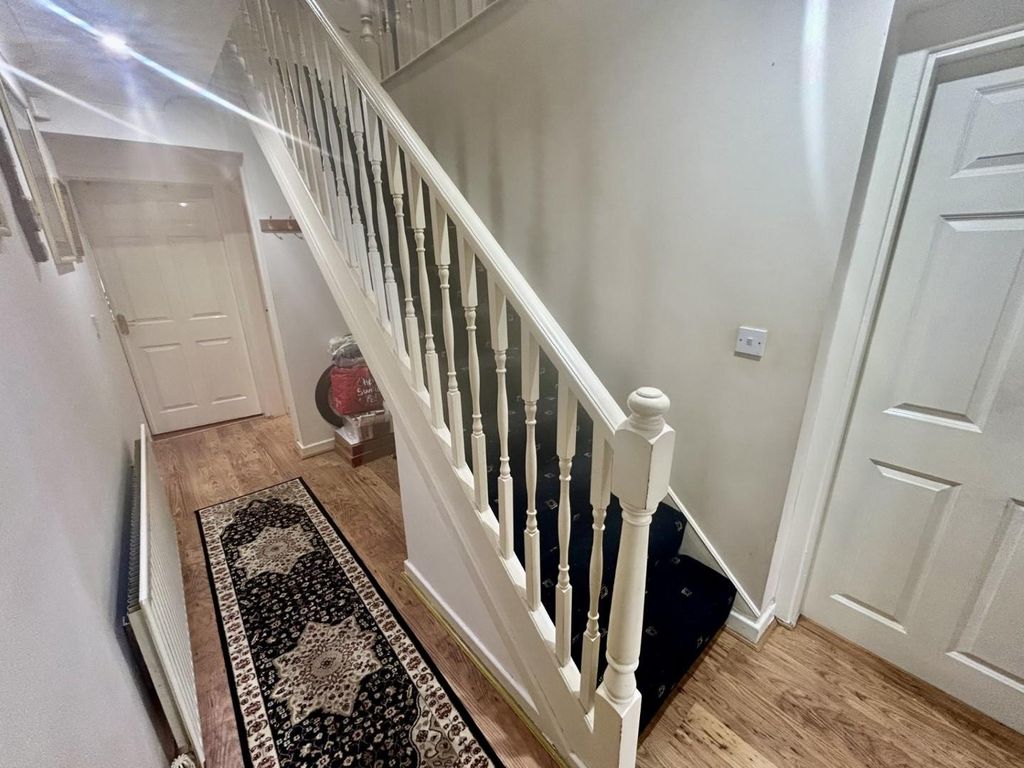 Property photo 2 of 14 Hall 2.Jpg