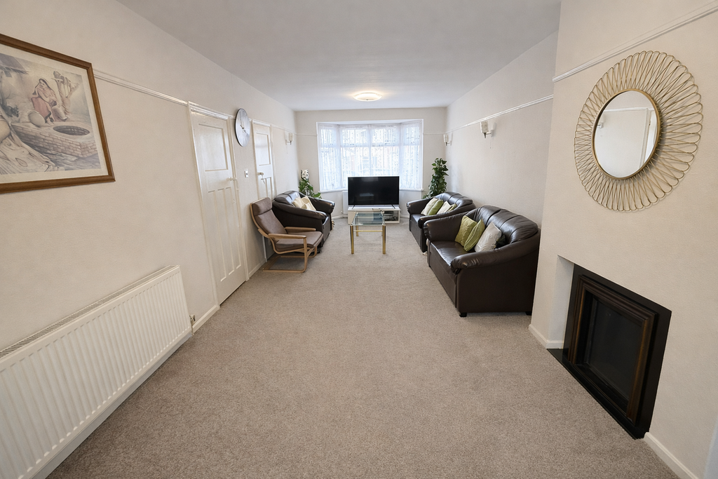 Property photo 3 of 10 Lounge