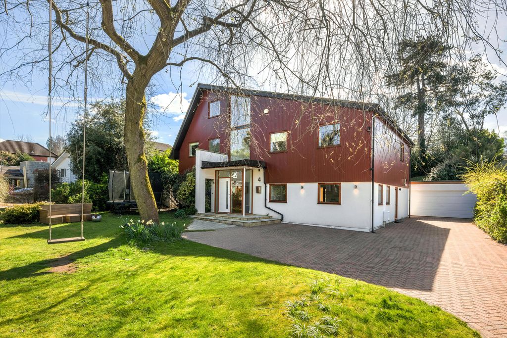 Property photo 1 of 17 Image