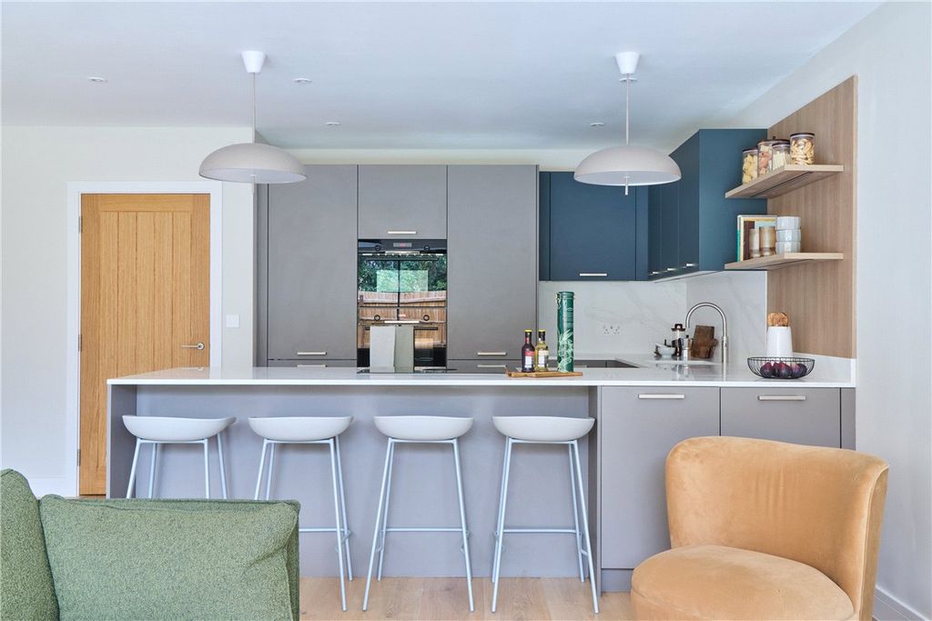 Property photo 3 of 15 Picture No. 52