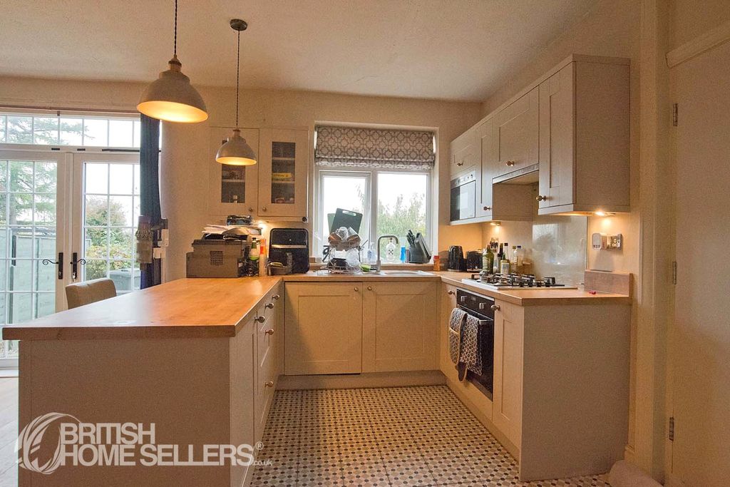 Property photo 2 of 17 Picture No. 06