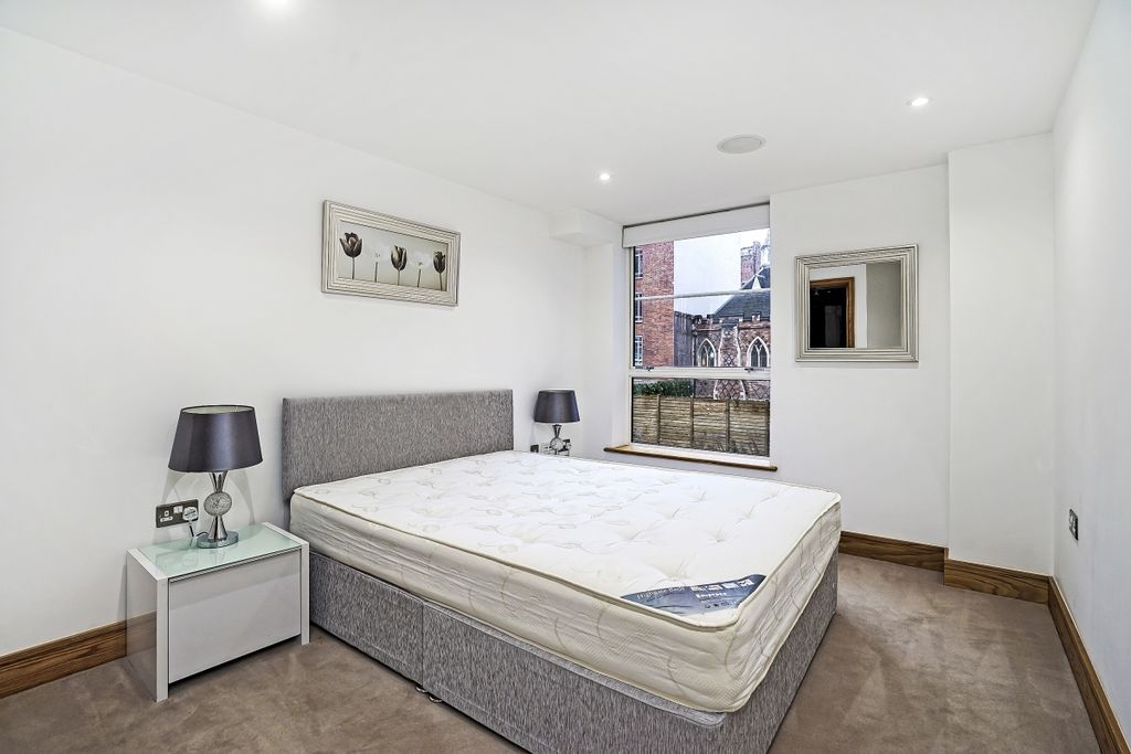 Property photo 3 of 14 Jll