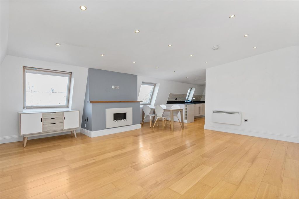 Property photo 1 of 14 Living/Dining Space