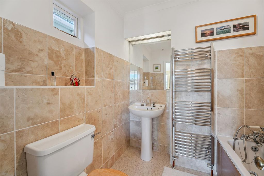 Additional image 23 of 5 bed detached house for salePark Road, Sherington, Newport Pagnell MK16