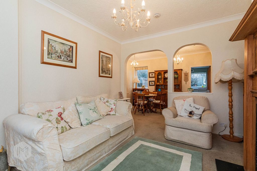 Property photo 2 of 18 Picture No. 08