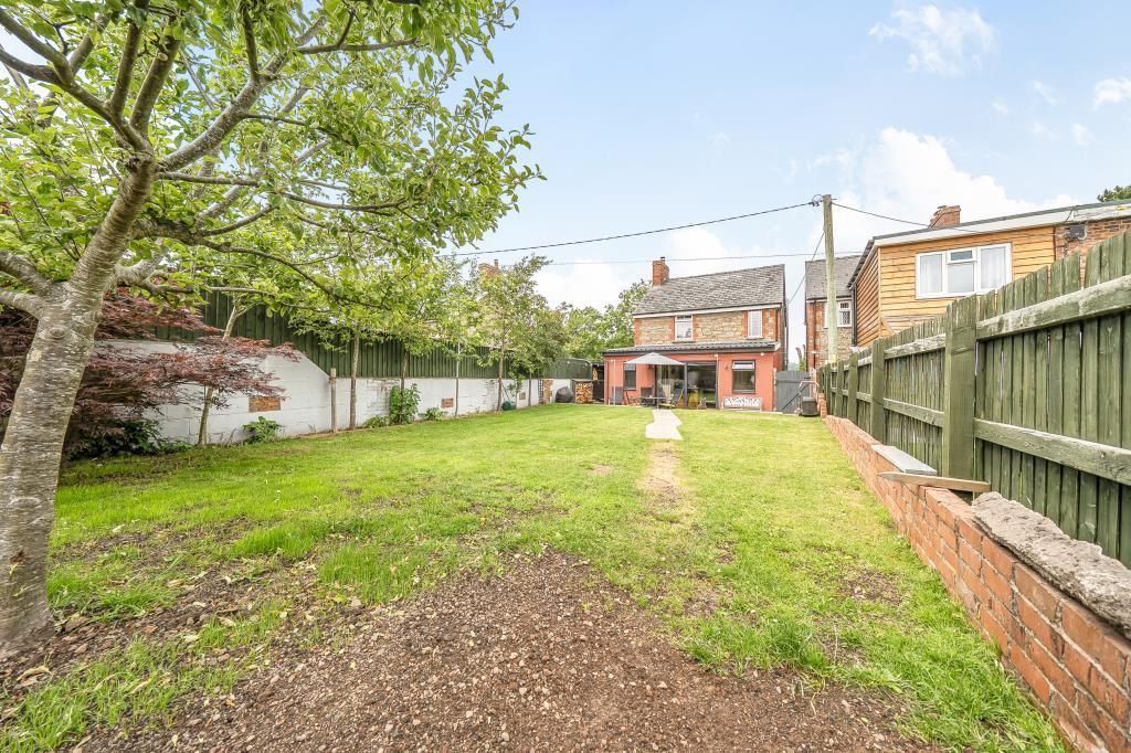 Property photo 1 of 20 External