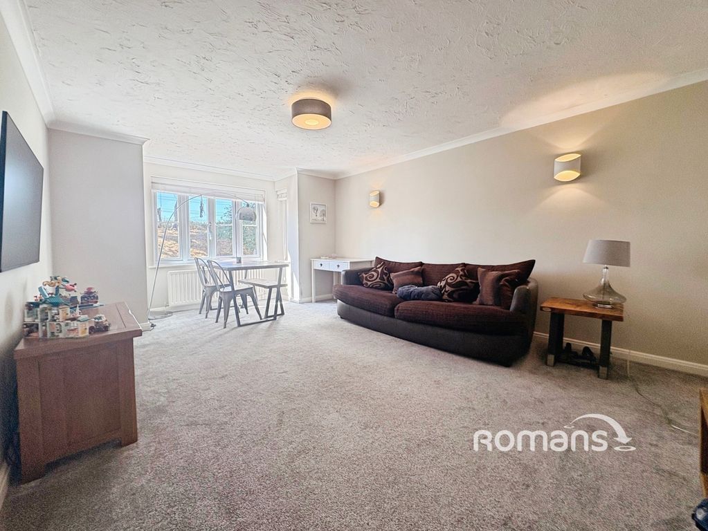 Property photo 2 of 13 Pbox-Img.Jpg